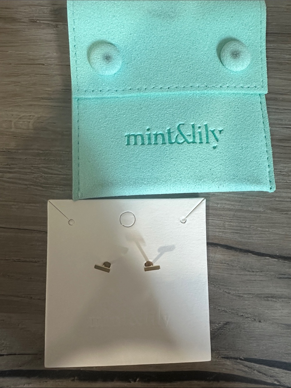 mint&lily Gold Bar Stud Earrings in Mint Green Pouch